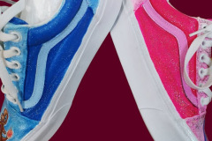 Sneakers Vans pictați manual – Charmander & Mew – unicat, mărimea 37 EU