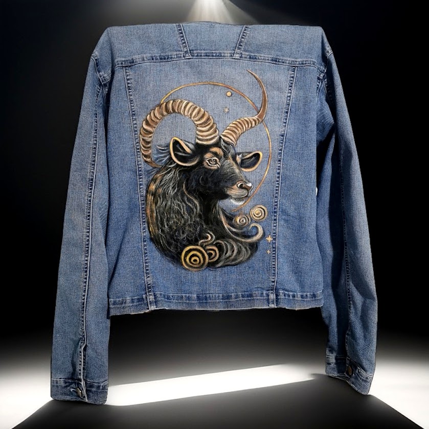 Camasă din denim pictată manual - zodia Capricorn